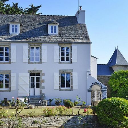 Villa In Locquirec With Garden Exterior photo