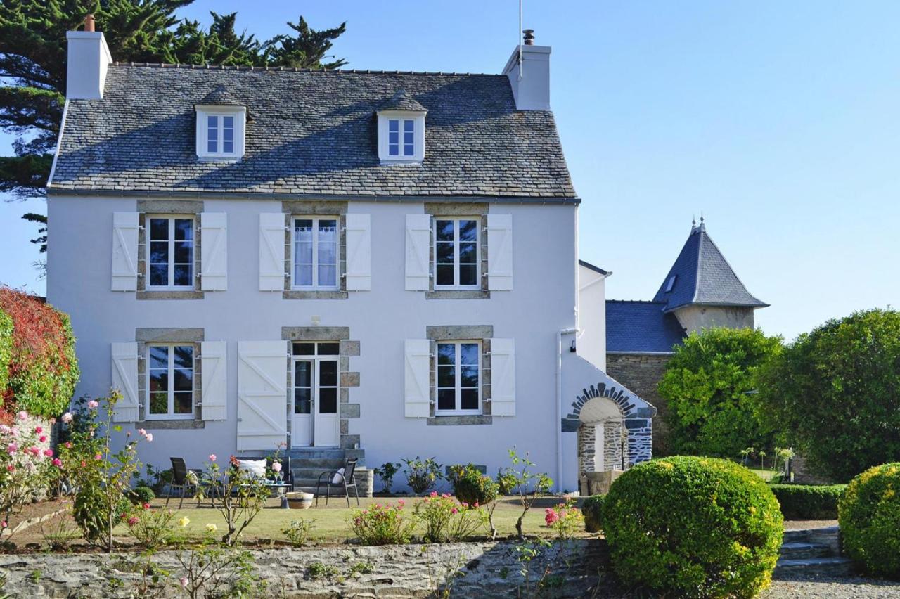 Villa In Locquirec With Garden Exterior photo